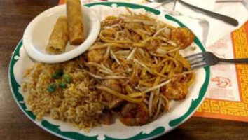 Ming's Cantonese food