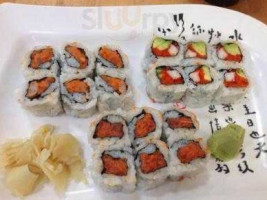 Matsutake Sushi inside