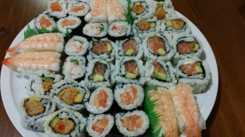 Mama Sushi & Bowl food