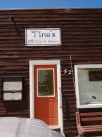 Tina's Cafe Bakery outside