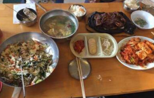 Cafe Seoul food