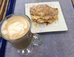 Lublu Bakery Cafe food