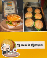 La Casa De La Hamburguesa food