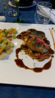 Restaurant AU Port du Canal food