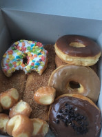 Star Donuts food