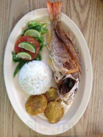 Isabela Seafood food
