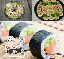 Oki Sushi food