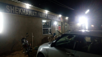 Shekhawati family restaurant outside