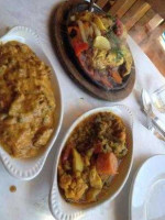 Khana Peena Indian Cuisine food
