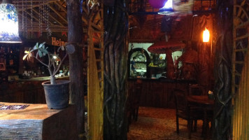 Dipty's Bar and Restaurant inside