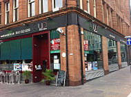 Qua Restaurant Glasgow outside