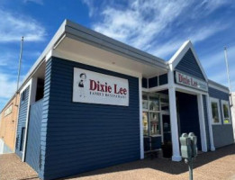Dixie Lee Family Restaurant outside