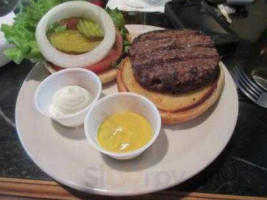 Beaumont  Bar and Grill food