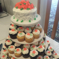 Norman's Cakes Catering food