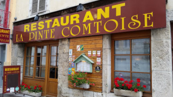 Restaurant la Pinte Comtoise outside