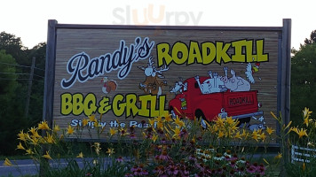 Randy's Roadkill Bbq Grill food