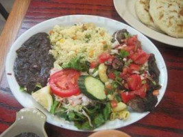 Los Cocos Salvadorian food