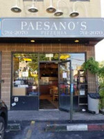 Paesano's Pizzeria outside