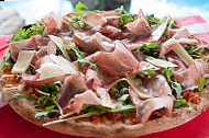 La Pizzeria Trattoria Serenella food