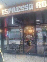 Espresso Royale outside