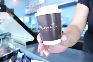 Mimi's Coffee And Dessert Lounge outside