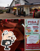 Pisa Pizzeria Steakhouse inside
