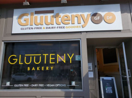 Gluuteny Bakery food