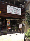Café Cereja outside