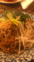 Thai Emerald Restaurant food
