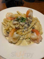 Mannino's Italian Bistro Oceanfront food