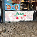 Pizza Stazione inside