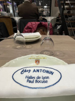 Chez Antonin food