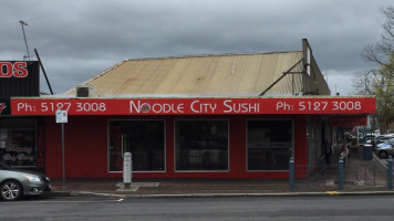 Noodle City & Sushi outside