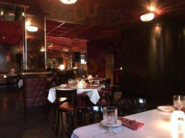 Vito's Restaurant & Lounge food
