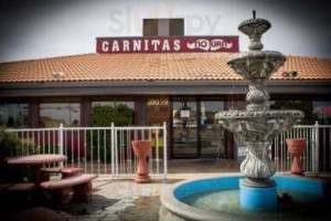 Carnitas Tio Juan LLC inside