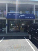 Lexington Seafood Co. outside