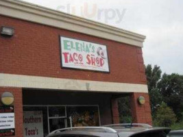 Elena's Taco Shop outside