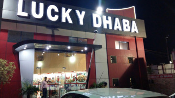 Lucky DhAba food