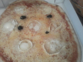 Olla Pizza food