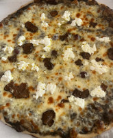 Pizza Sainte Marguerite food