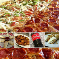 Enzo's Pizzeria food
