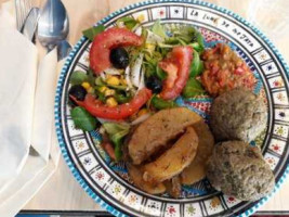 La Lune De Bejaia food