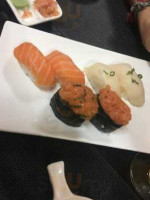 Mi Sushi food