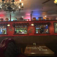 La Cochina Bar and Grill inside
