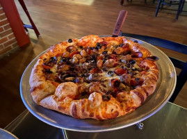 Tony Harper's Pizza And Clam Shack food