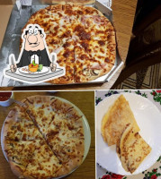 Pizza Family food