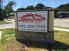 Captain Nemo's Steak Submarines outside