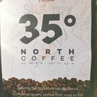 35˚ North Coffee And Pastelaria inside
