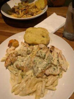 Cheddar's Scratch Kitchen food