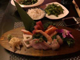 Sushi House 21 food
